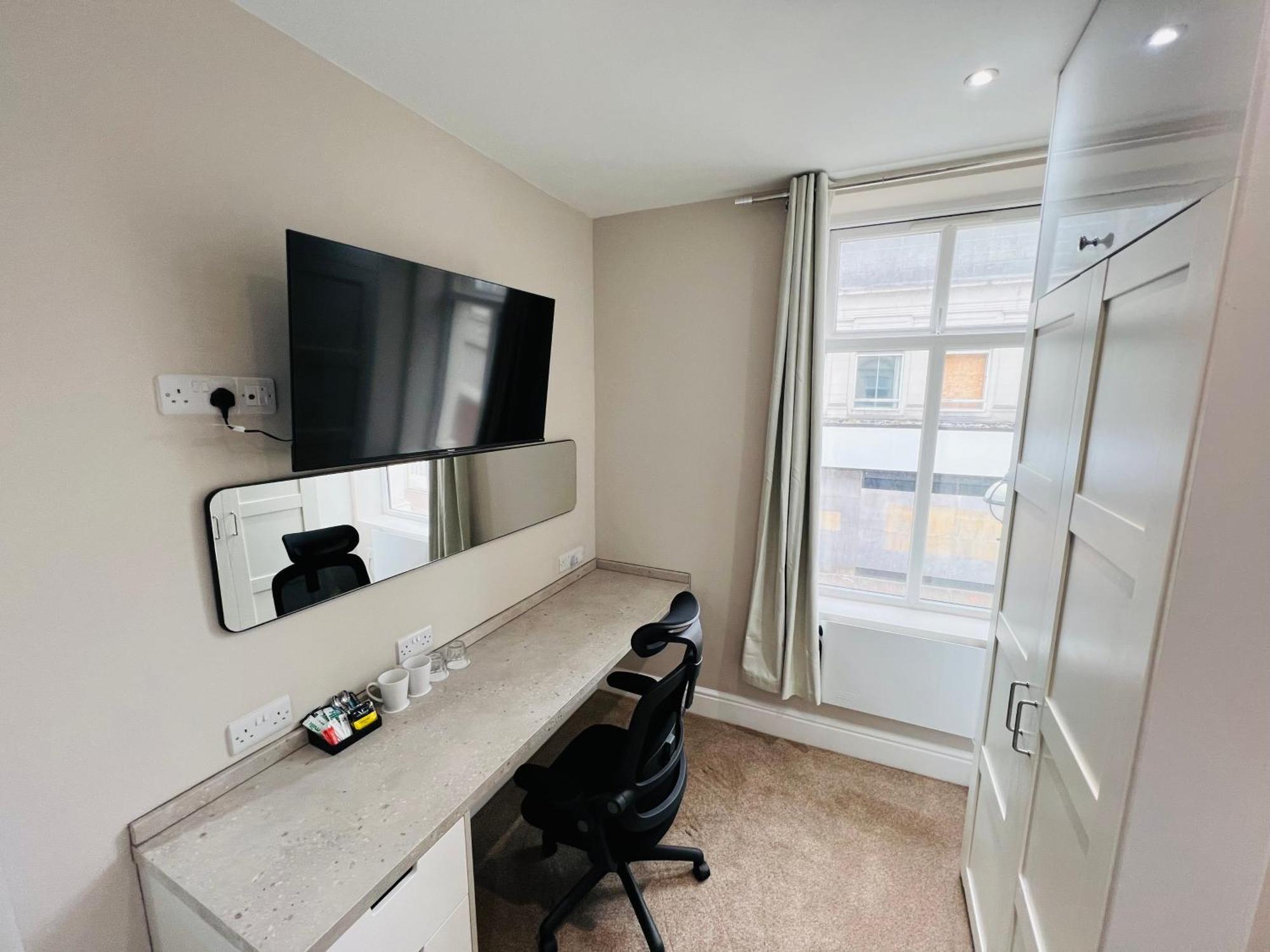 Gaolgate Suites Self Check-In Central Stafford Exterior photo